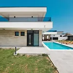 Villa Noa Dracan