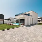 Villa Noa *