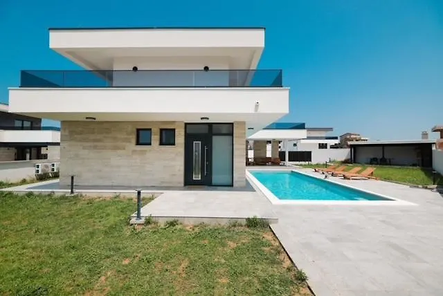 Вилла Noa Dracan